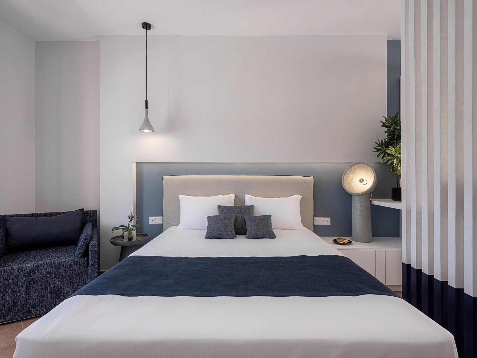 Elena Seafront Luxury Apartments Almirida Esterno foto